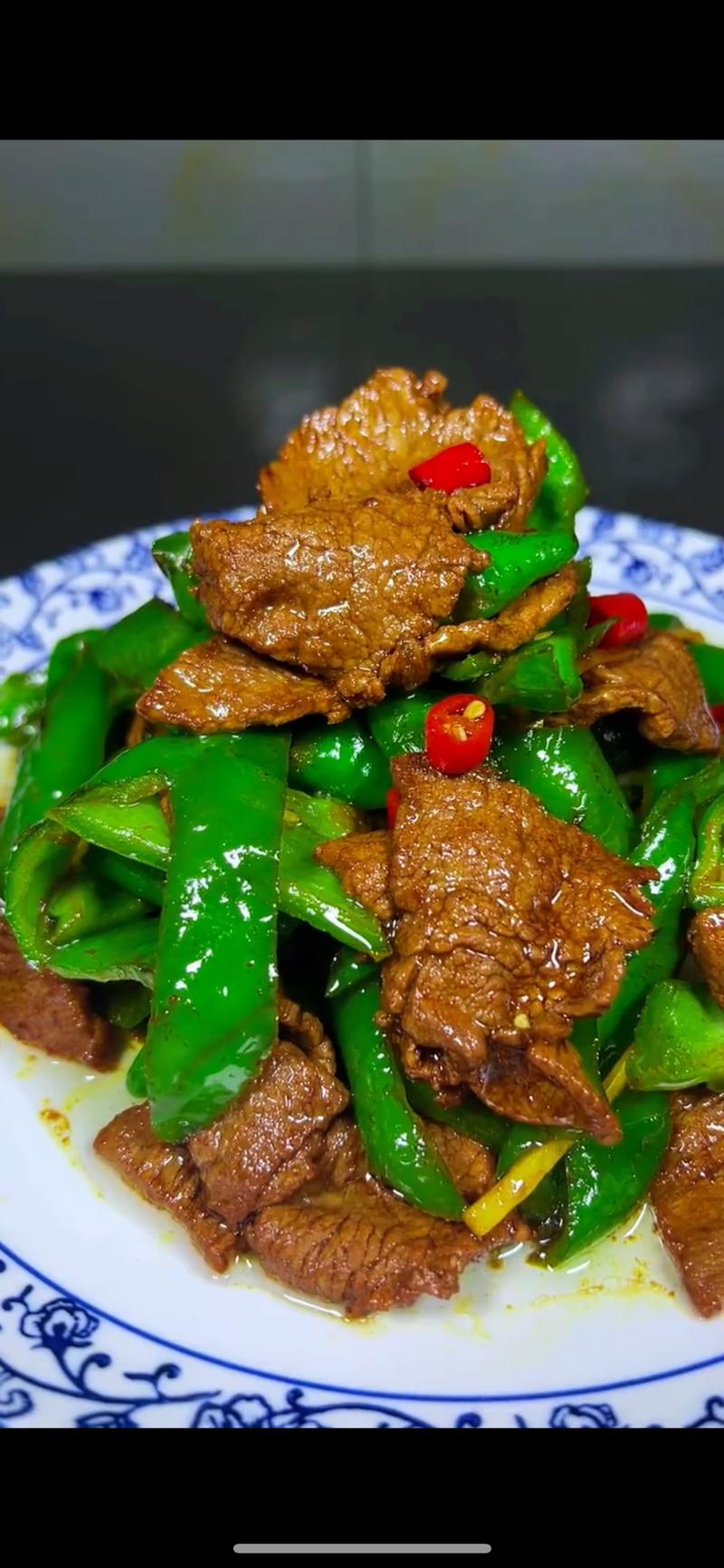 湖南做法青椒炒牛肉_湖南做法青椒炒牛肉视频-第5张图片-后鲨美食