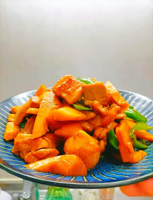 竹笋炒肉视频做法,竹笋炒肉视频做法大全-第5张图片-后鲨美食 竹笋炒肉视频做法,竹笋炒肉视频做法大全-第5张图片-后鲨美食