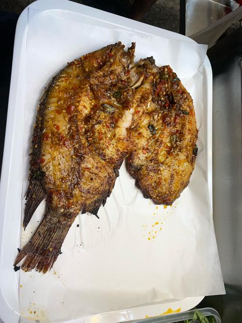 傣味炸罗非鱼的做法-香炸罗非鱼?-第6张图片-后鲨美食 傣味炸罗非鱼的做法-香炸罗非鱼?-第6张图片-后鲨美食