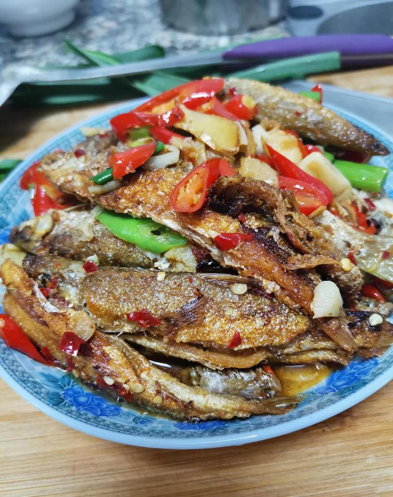 四川鲜鱼汤做法小河鱼,小河鱼煮汤-第6张图片-后鲨美食 四川鲜鱼汤做法小河鱼,小河鱼煮汤-第6张图片-后鲨美食