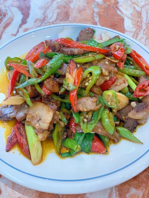 竹笋炒猪头肉家常做法大全_冬笋炒猪头肉-第2张图片-后鲨美食 竹笋炒猪头肉家常做法大全_冬笋炒猪头肉-第2张图片-后鲨美食