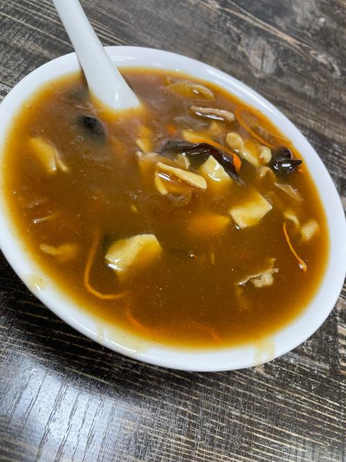 家常牛肉胡辣汤的做法_牛肉胡辣汤功效与作用-第5张图片-后鲨美食 家常牛肉胡辣汤的做法_牛肉胡辣汤功效与作用-第5张图片-后鲨美食