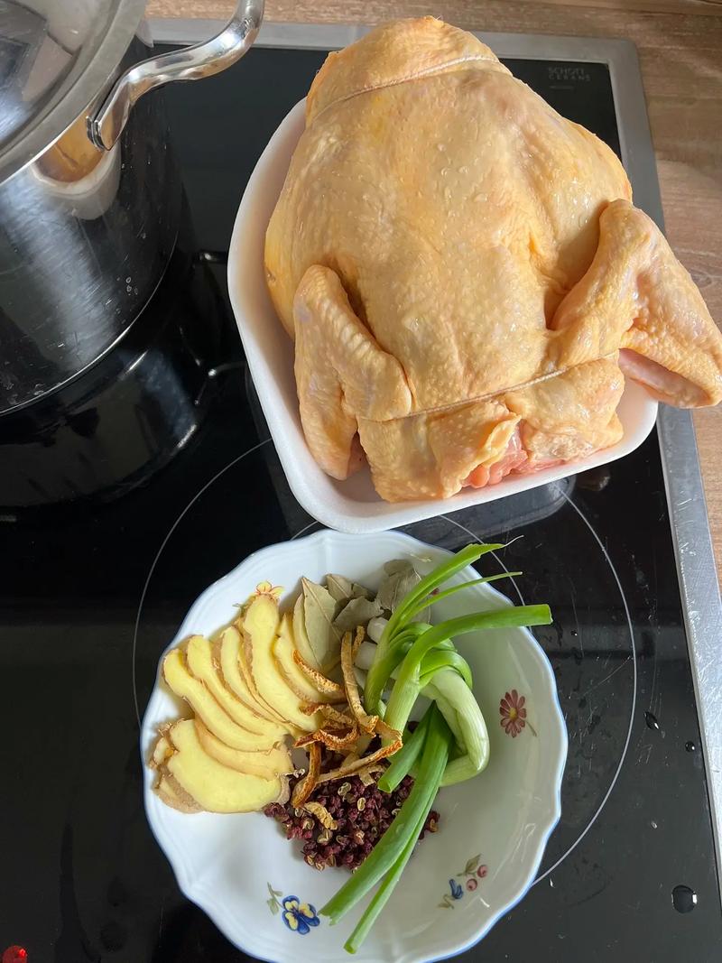 老土鸡白斩鸡做法大全-老土鸡白斩鸡做法大全图片？