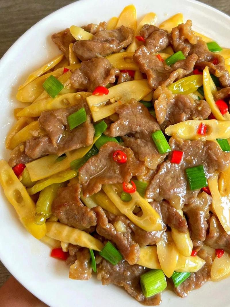 四川小竹笋炒肉做法窍门-新鲜小竹笋炒肉?-第5张图片-后鲨美食 四川小竹笋炒肉做法窍门-新鲜小竹笋炒肉?-第5张图片-后鲨美食