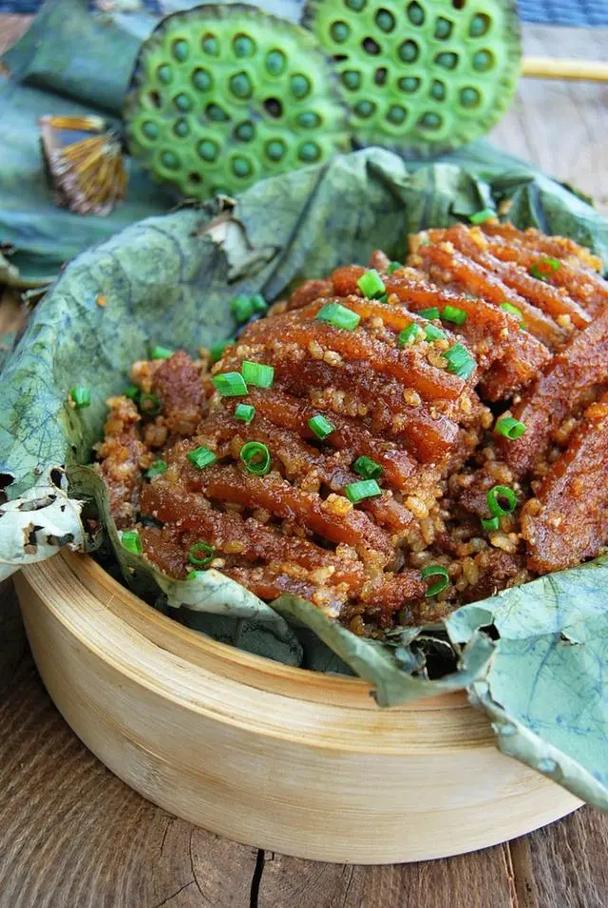 荷叶粉蒸肉土豆做法大全_荷叶粉蒸肉土豆做法大全视频-第6张图片-后鲨美食 荷叶粉蒸肉土豆做法大全_荷叶粉蒸肉土豆做法大全视频-第6张图片-后鲨美食