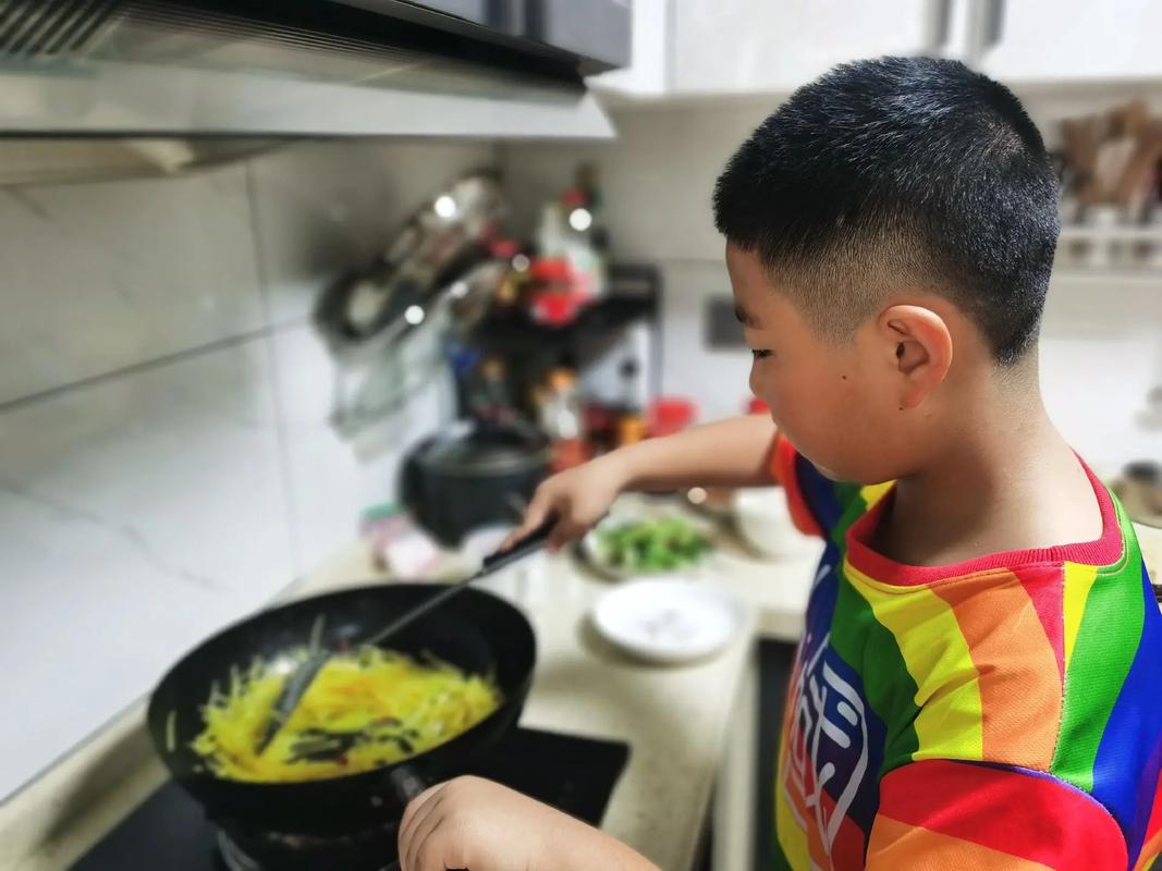 三鲜松仁玉米粒的做法-三鲜松仁玉米粒的做法大全?-第6张图片-后鲨美食 三鲜松仁玉米粒的做法-三鲜松仁玉米粒的做法大全?-第6张图片-后鲨美食