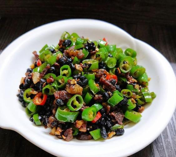 青椒炒牛肉潮汕做法-青椒炒牛肉潮汕做法视频?-第3张图片-后鲨美食 青椒炒牛肉潮汕做法-青椒炒牛肉潮汕做法视频?-第3张图片-后鲨美食
